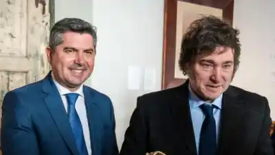 San Juan se juega una carta clave en Europa: Orrego viaja con Milei a París
