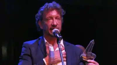 ¿Qué obra arrasó en la noche más importante del teatro?