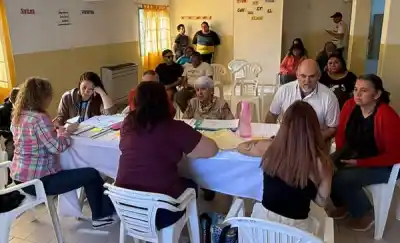 Rawson: vecinos esperan desde hace más de 30 años el título de su casa y ahora el Municipio sale a buscarlos
