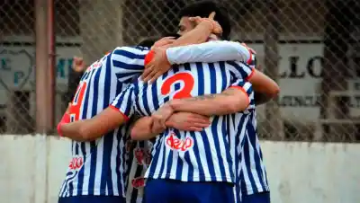 Sportivo Loreto y Unión Santiago, cara a cara en un duelo que puede definir la zona