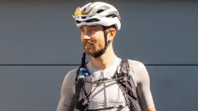 Tenía 36 años y era una estrella del ciclismo: chocó contra un ciervo en plena ruta y no logró sobrevivir