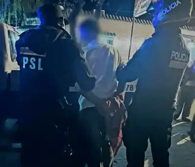 Lo sacaron de la fiesta en El Trapiche, volvió por la fuerza y terminó en la comisaría