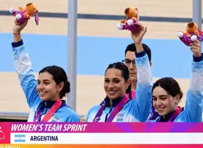 Guadalupe Díaz subió al podio en Santa Fe 2026: el equipo argentino no pudo con un rival que ya conoce