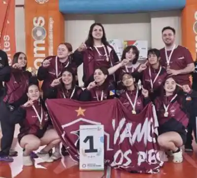 Río Grande se llevó todo en las finales de vóley Sub 14, pero hubo un partido que casi se les escapa