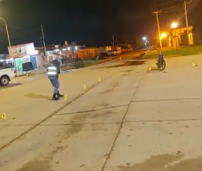Una moto, dos adolescentes y una camioneta que apareció después: lo que pasó en Las Garcitas