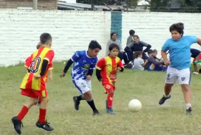 Cada vez más familias de Santa Rosa no llegan a pagar el club: la drástica decisión de un presidente