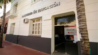 Aprobaron una ley clave para los institutos riojanos: el plan que ya está en marcha con la UNLaR
