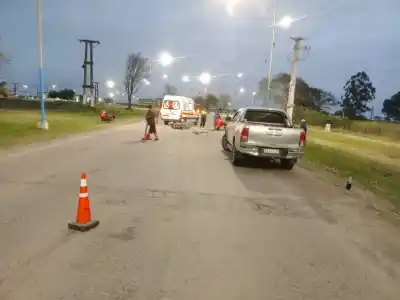 Moto y camioneta chocaron en la rotonda de Los Ralos: uno de los ocupantes no sobrevivió