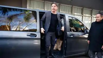 El gobernador cruza el Atlántico: la reunión que puede cambiar el futuro de la Provincia