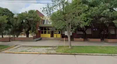 ¿Qué pasó en la escuela Mariano Moreno? El relato de un herido que confundió los disparos