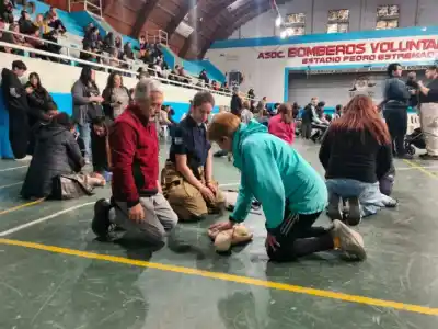 La ciudad que se prepara para lo peor: cientos de vecinos aprendieron a salvar vidas