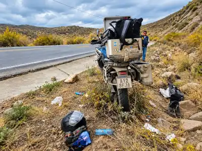 Viajaba en moto por Perú y un despiste en una ruta ya marcada por la muerte cambió todo