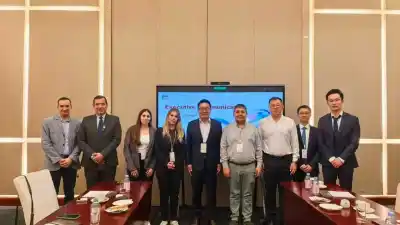Viajaron a China para blindar los datos de una cooperativa neuquina: lo que trajeron