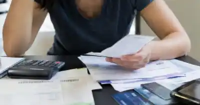 El 46% paga el resumen completo, pero la encuesta reveló qué hace el resto con la tarjeta