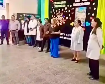 Una delegada zonal habló del suicidio frente a chicos de primaria y la oposición estalló
