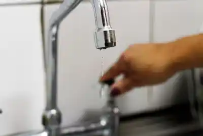 Sin agua por 12 horas en Comodoro: los 18 barrios que no tuvieron ni una gota