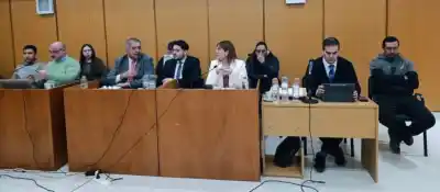 Pidieron condenar a los cuatro policías por las torturas a dos adolescentes: el juicio no terminó como esperaban