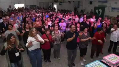 Cientos de personas mayores volvieron a llenar los centros: el plan que ya recorre Río Negro