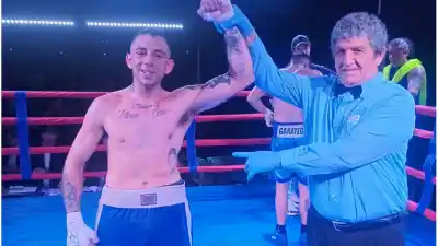 El Torero Retamoso volvió al ring y no necesitó de los jueces: qué pasó en el octavo round