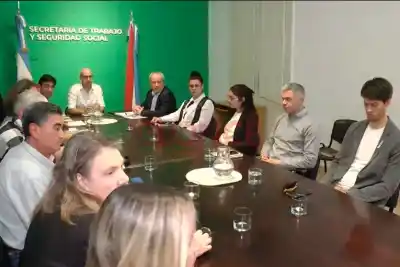 Docentes y Gobierno vuelven a sentarse: la oferta que ya rechazaron y el plan que se viene