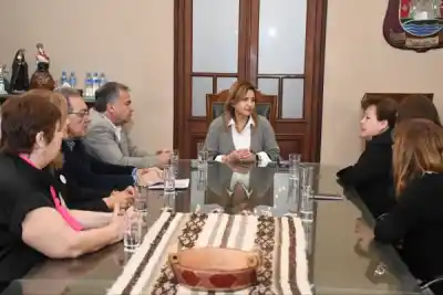 Un banco que no presta plata: lo que Norma Fuentes fue a ver en persona