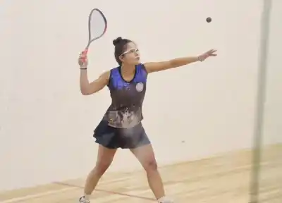 La misionera Paula Rivero debutó en los Suramericanos y no dejó dudas: 3-0