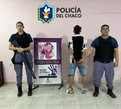 Charata: discusión por celos en moto terminó con la policía golpeando la puerta de su casa