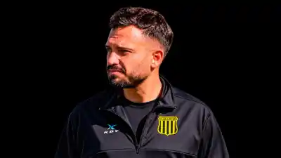 Mitre se juega una carta interna para no caer al descenso: quién es el DT que eligió la dirigencia