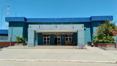 Un motociclista de 76 años fue embestido en Nueva Esperanza: el dato de la combi que lo complica todo