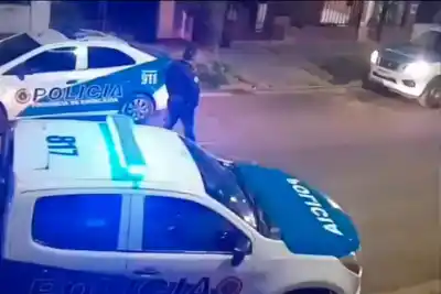 Entró a una casa de Paraná a las 3.50 y quedó atrapado en el garaje: no salió como esperaba