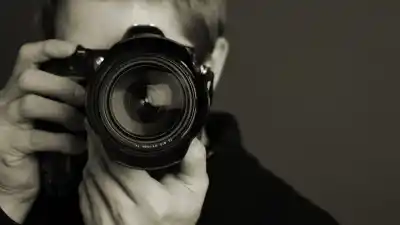 Creció jugando entre cámaras de rollo y hoy define cómo sobrevive un fotógrafo jujeño en la era del celular