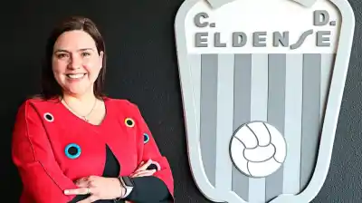 El club que quiere comprar Messi, jaqueado por una deuda millonaria en España