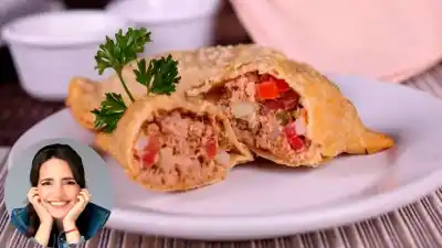 ¿El secreto de las empanadas de vigilia? Un truco con el aceite de la lata que pocos conocen