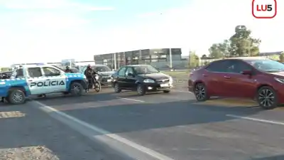 Cubiertas sobre la Ruta 7: el reclamo que tiene en vilo a los vecinos de la meseta