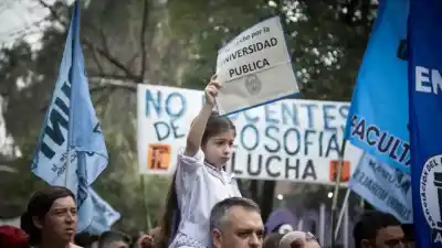 Un fallo judicial obliga al gobierno a cumplir con una ley clave para las universidades