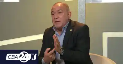 Juez se reunió con Llaryora y dejó una frase que sacude la carrera por 2027