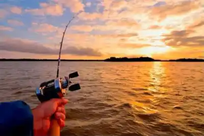 La veda en el Paraná que complicaba a los pescadores chaqueños llegó a su fin, pero no todo vuelve a la normalidad