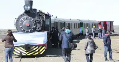 El tren que inauguraron los Kirchner y casi nadie volvió a ver: dónde terminaron sus vagones