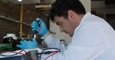 Científicos mendocinos revelaron qué le hace el cáncer renal a la grasa que lo rodea