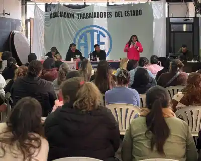 Enfermería de La Pampa se moviliza: los reclamos que llevarán a la Casa de Gobierno