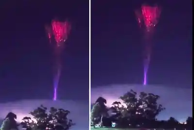 Una descarga eléctrica ascendente iluminó el cielo nocturno: ¿Qué fenómeno extraordinario fue captado?