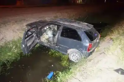 Un policía chocó en Pocito y dejó su pistola reglamentaria dentro del auto: lo encontraron horas después