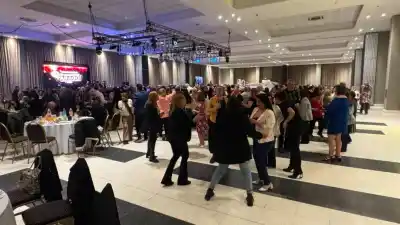 Mil jubilados, tres días y una pista que no paró: el cierre que ya piensa en 2027