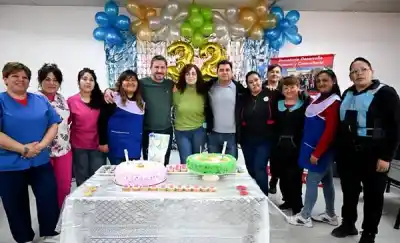 El club donde los abuelos de Trelew hacen amigos cumple 32 años y nadie se quiere ir