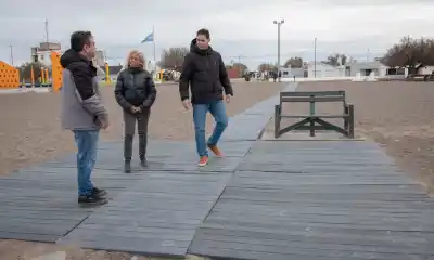 Playa Unión: la pasarela que ya usaban todos ahora tiene un deck que cambia todo