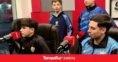 Jugaron seis partidos en 48 horas y la final se definió en la última pelota
