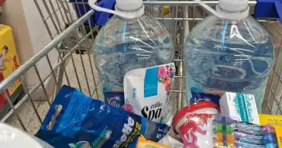 La compra de alimentos en Santa Cruz se derrumba: el dato que golpea el bolsillo