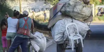 Un informe oficial revela una cifra alarmante: más del 40% de los menores enfrentan una realidad que no logra revertirse