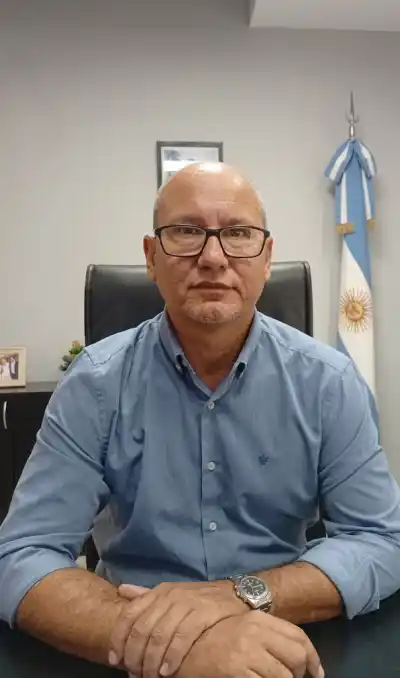 En pleno 2026, miles de chaqueños todavía esperan algo que parece básico