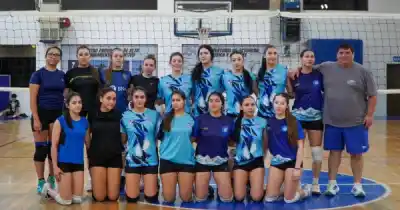 Convocaron a 16 jugadoras de toda Santa Cruz: solo 12 viajarán a Chile
